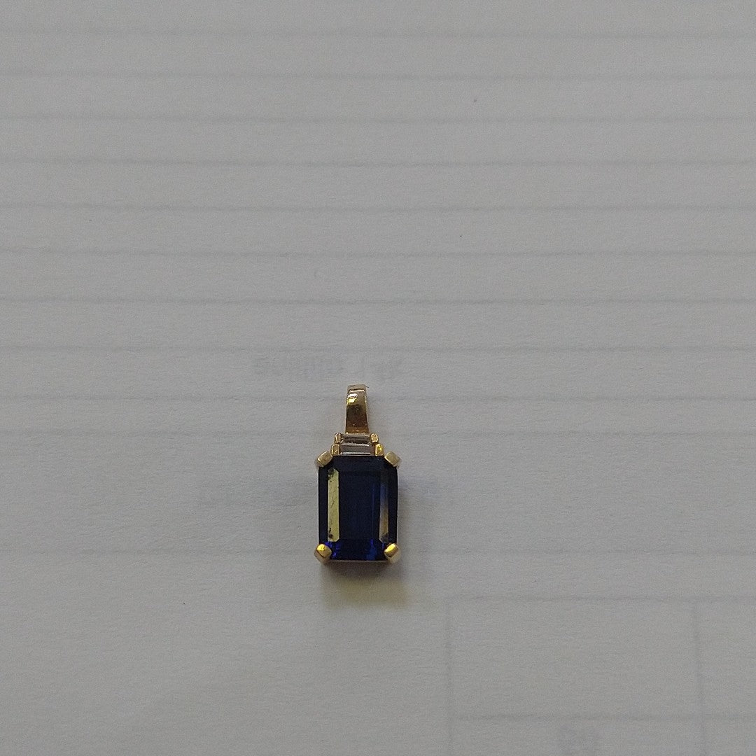 DIJE ORO 10 K 0,90 GRMS (SEMINUEVO)