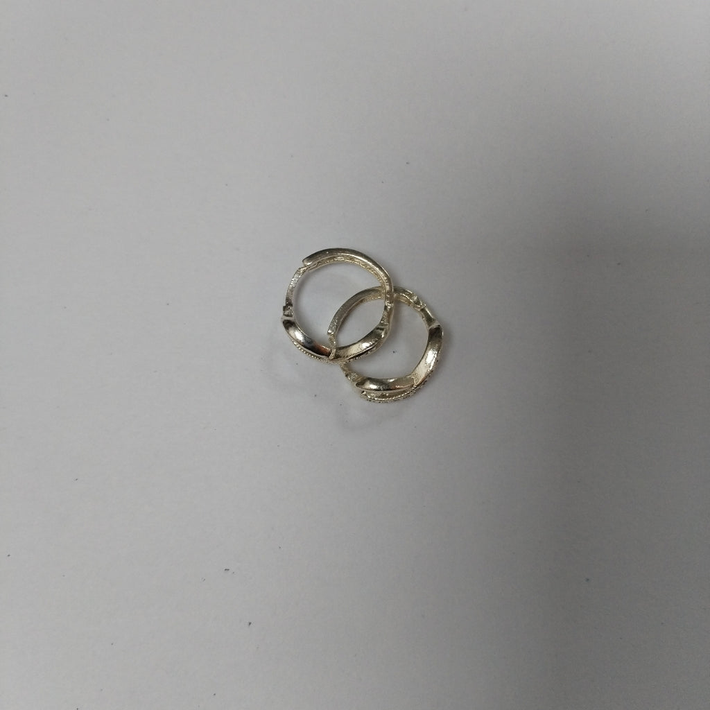 HUGGIES INFINITO CIRCONIAS PLATA .925 2.4 GR (NUEVO)