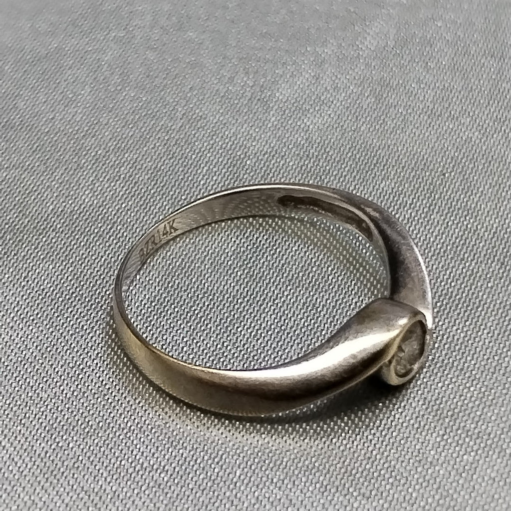 SOLITARIO ORO BLANCO 14 K 1,70 GRMS (SEMINUEVO)