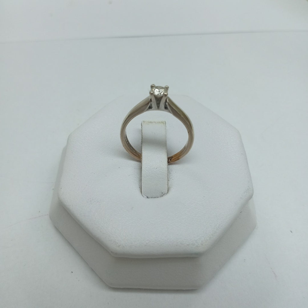 SOLITARIO ORO 14 K 2.8 GRMS (SEMINUEVO)