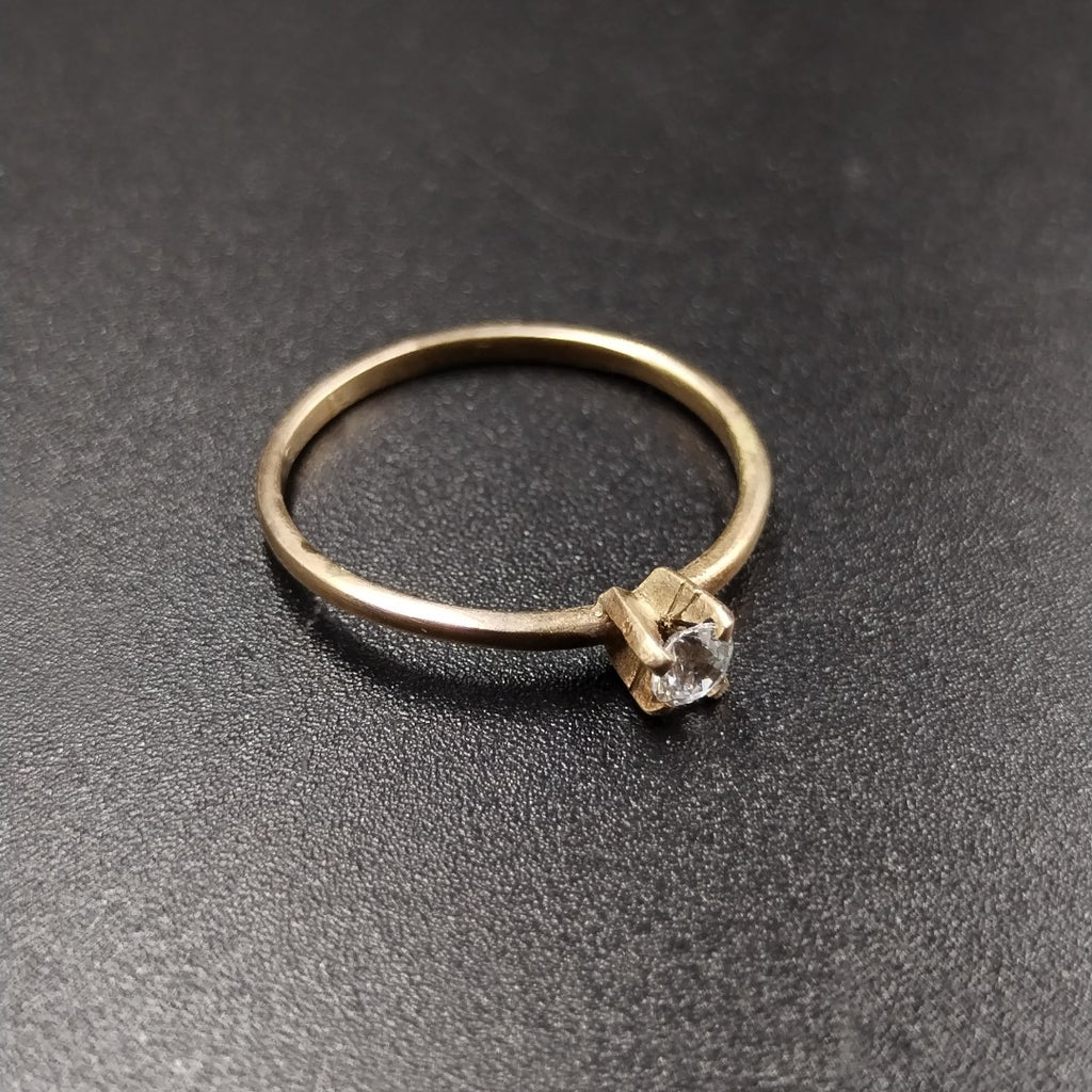 ANILLITO ORO 8 K 1,30 GRMS (SEMINUEVO)
