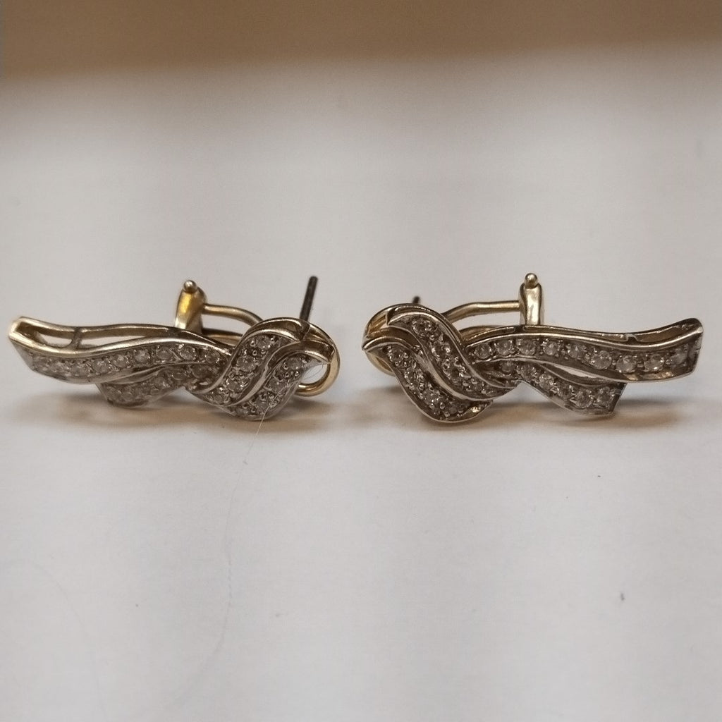 ARETES PAR ORO 14 K 5.8 GRMS (SEMINUEVO)