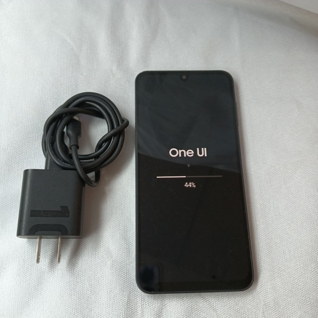 CELULAR SAMSUNG GALAXY A16 5G SM-A166M (2024) 128 GB 4 GB RAM (SEMINUEVO)
