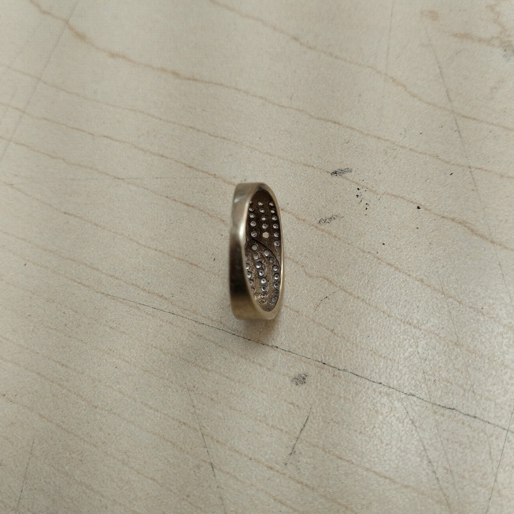 ANILLITO ORO 10 K 1.8 GRMS (SEMINUEVO)