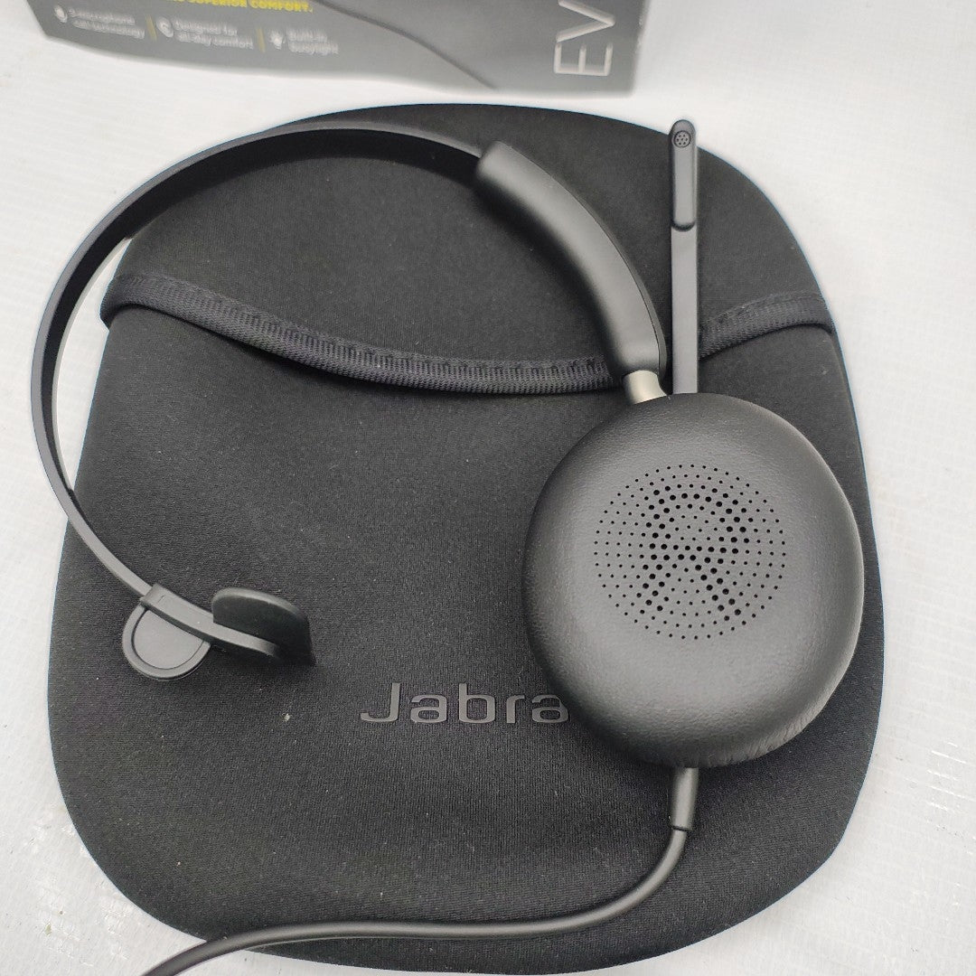 AUDIFONOS JABRA EVOLVE2 40 ALAMBRICO ON EAR (SEMINUEVO)
