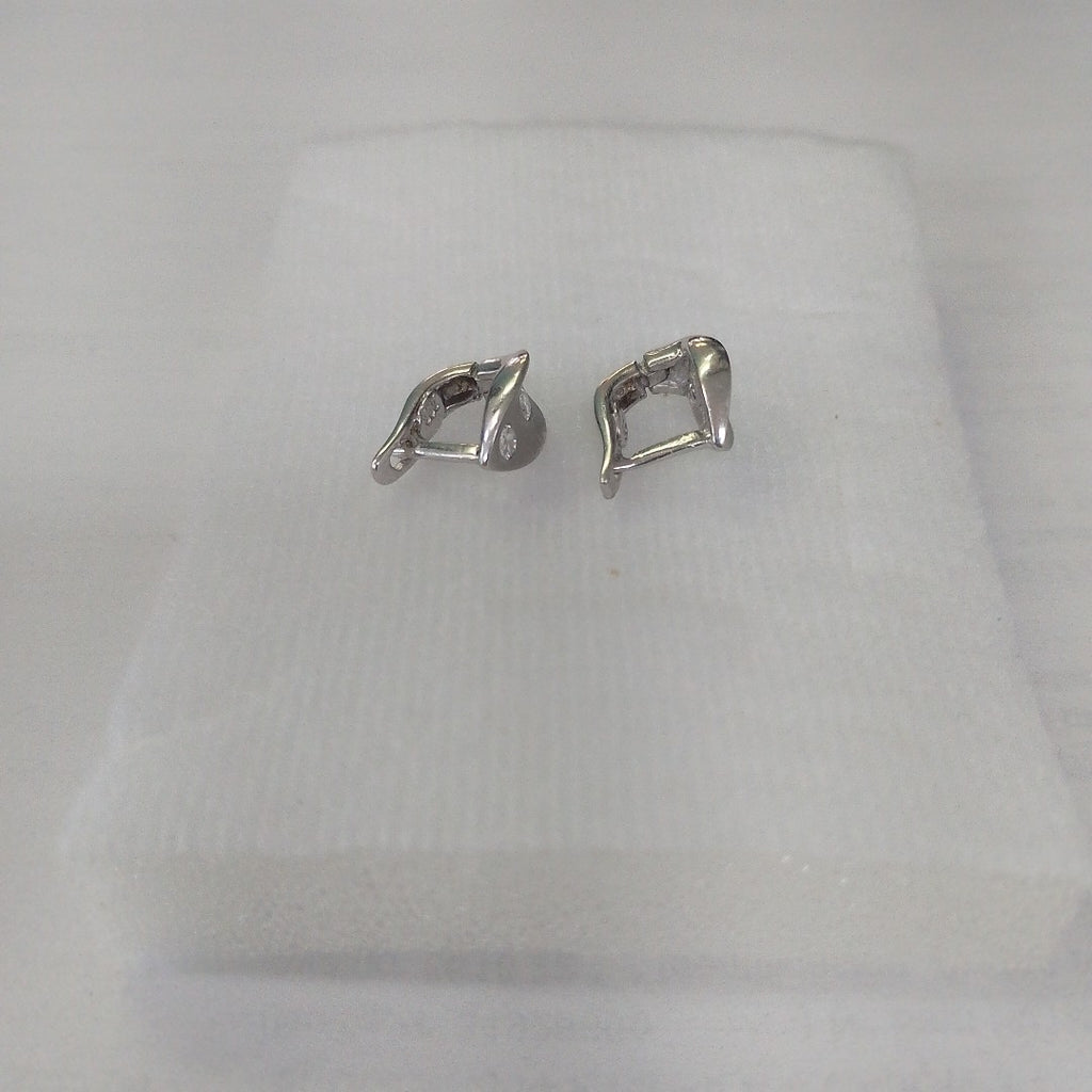 ARETES PAR ORO, ORO BLANCO 14 K 3.7 GRMS (SEMINUEVO)