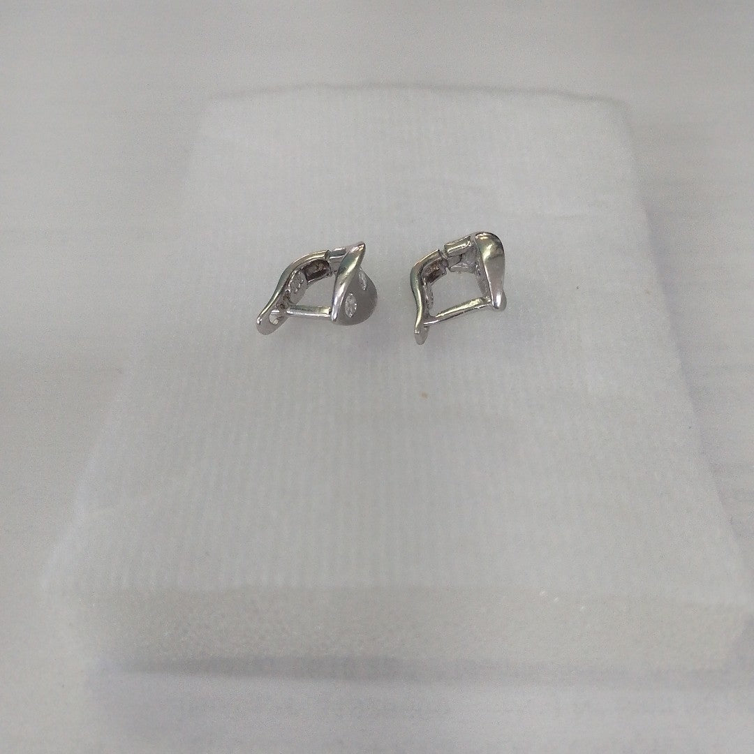 ARETES PAR ORO, ORO BLANCO 14 K 3.7 GRMS (SEMINUEVO)