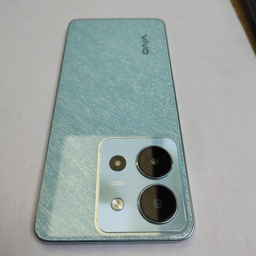 CELULAR VIVO Y36 V2247 256 GB 8 GB RAM (SEMINUEVO)