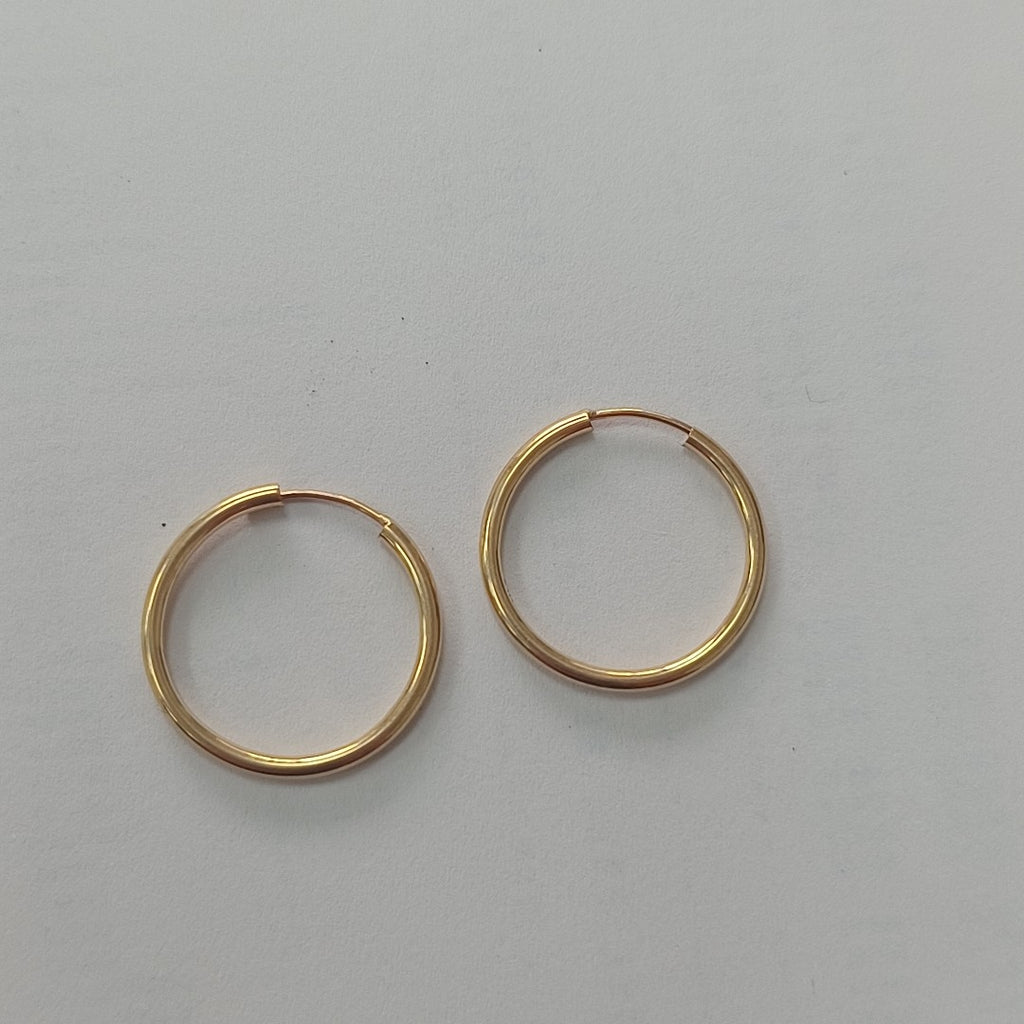 ARRACADAS PAR ORO 14 K 0.9 GRMS (SEMINUEVO)