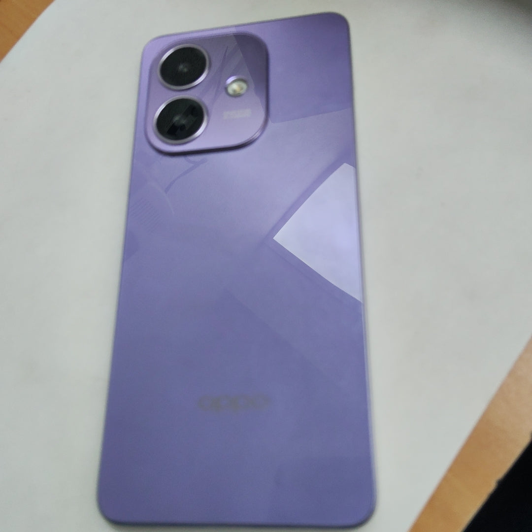 CELULAR OPPO A40 CPH2669 (2024) 256 GB 4 GB RAM