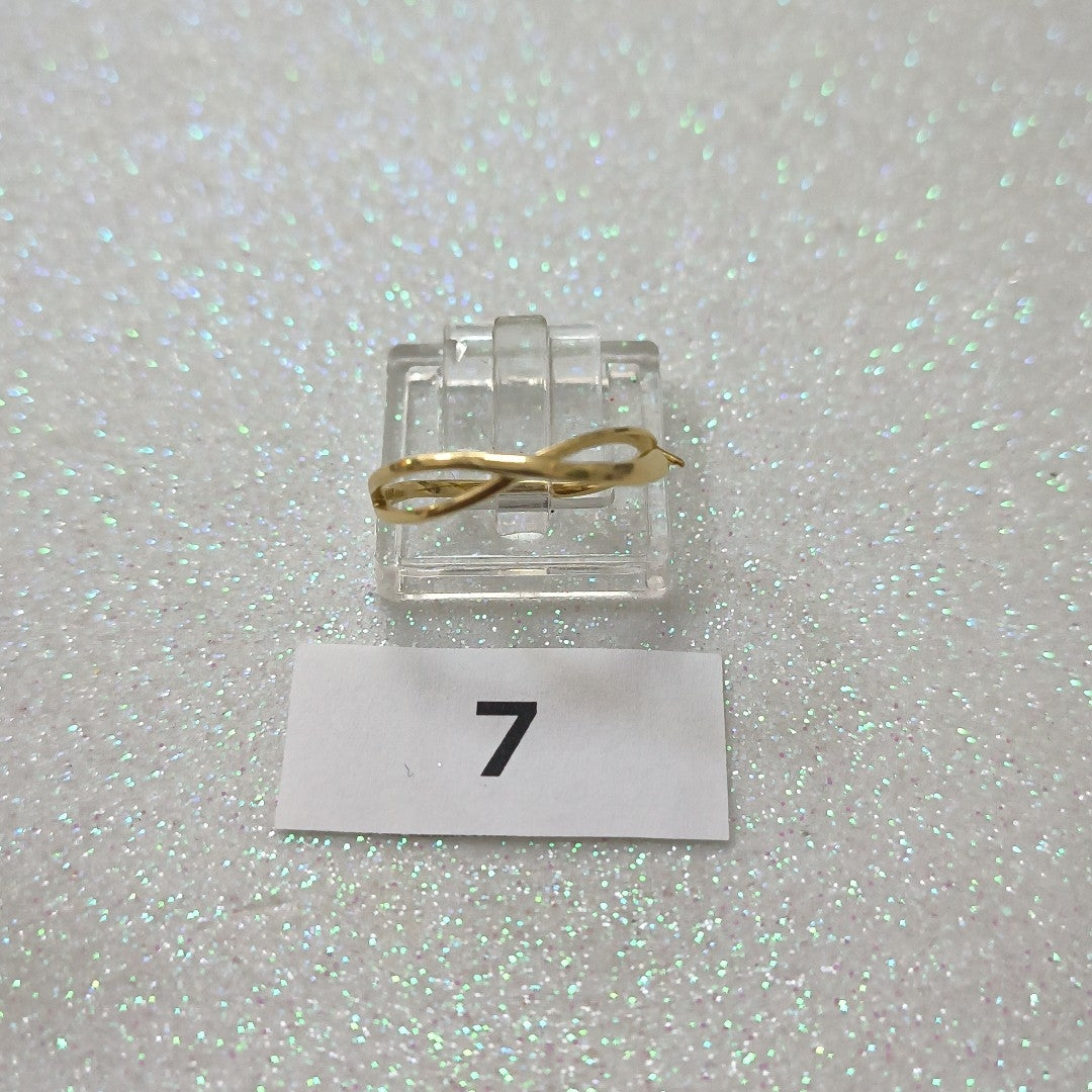 ANILLITO ORO 14 K 1.1 GRMS (SEMINUEVO)