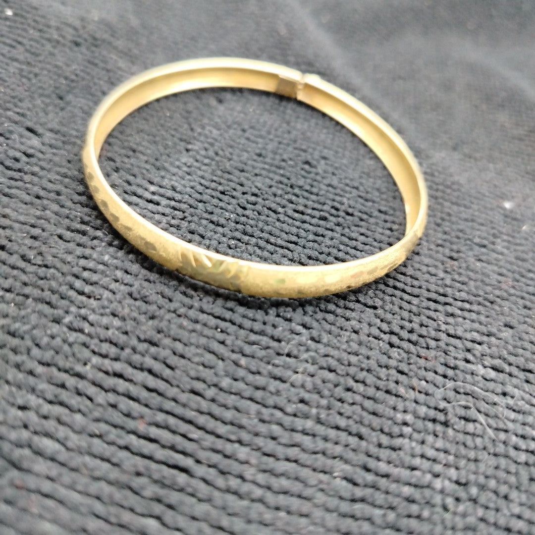 PULSERA RIGIDA ORO 10 K 4,80 GRMS (SEMINUEVO)