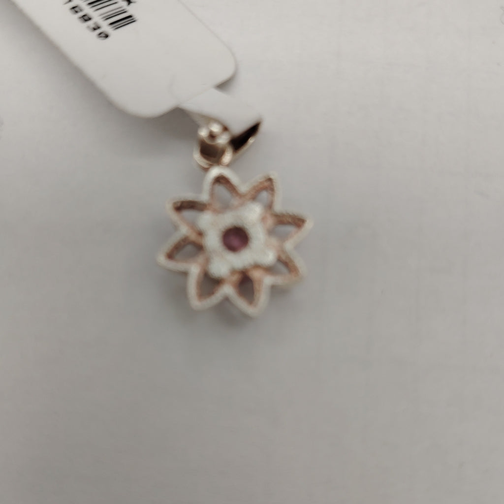 DIJE FLOR CON PIEDRA ROSA PLATA .925 2.1 GR (NUEVO)