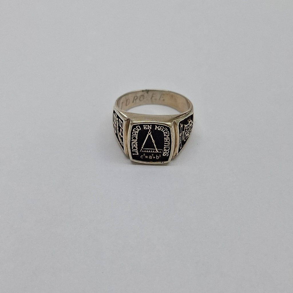 ANILLO DE GRADUACIÓN ORO 8 K 7.4 GRMS (SEMINUEVO)