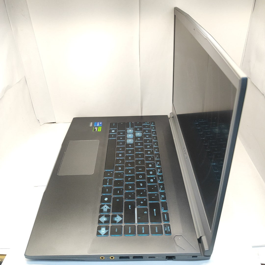 LAPTOP MSI THIN 15 B13VE-1847MX (2024) 512 GB SSD 16 GB RAM (SEMINUEVO)