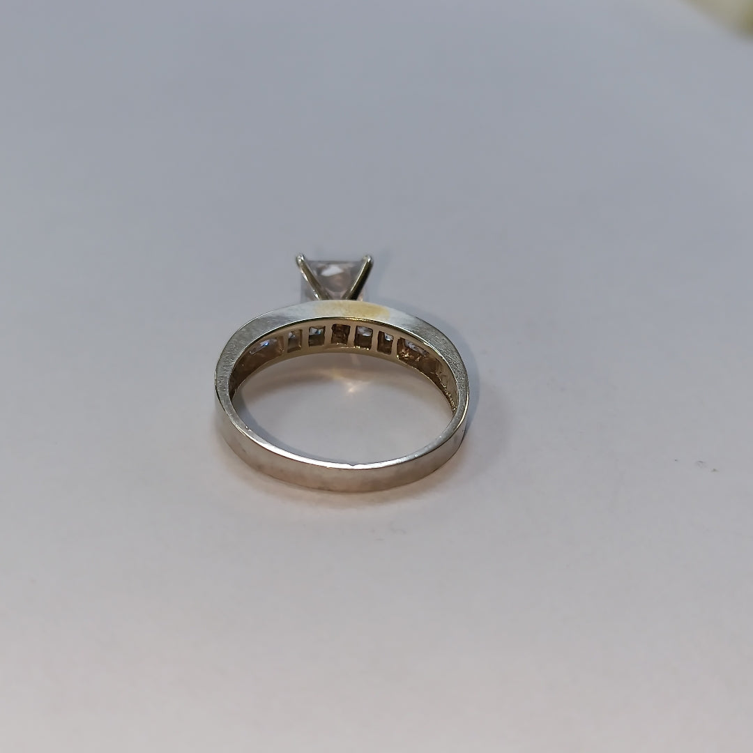 ANILLITO ORO 14 K 4 GRMS (SEMINUEVO)