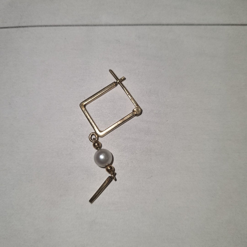 ARETES PAR ORO 14 K 3.1 GRMS (SEMINUEVO)