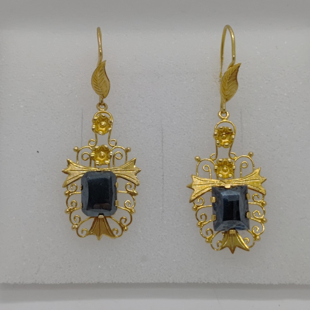 ARETES PAR ORO 18 K 5.4 GRMS (SEMINUEVO)