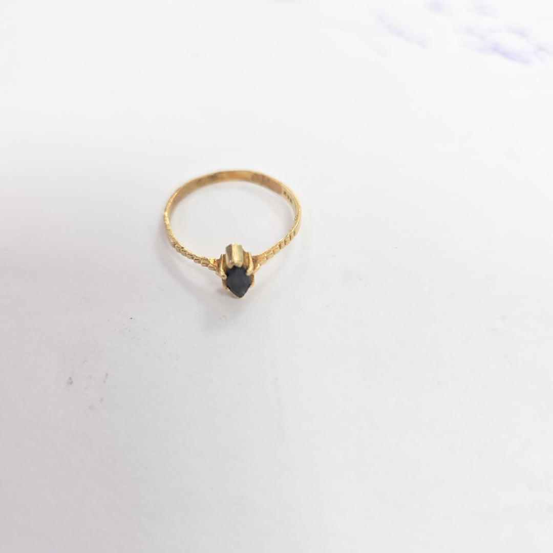 ANILLITO ORO 10 K 1.4 GRMS (SEMINUEVO)
