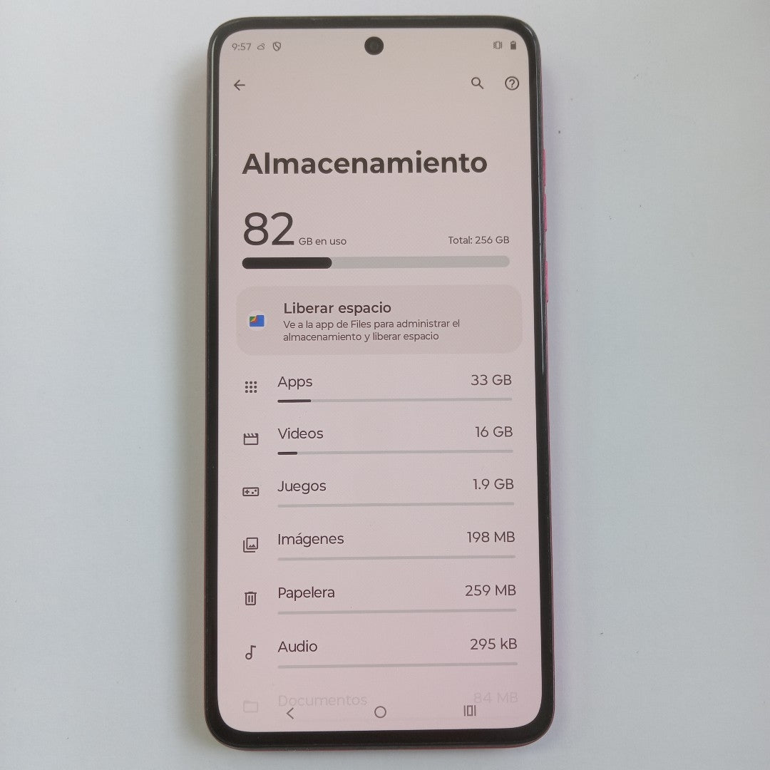 CELULAR MOTOROLA MOTO G84 XT2347-1 (2023) 256 GB 8 GB RAM (SEMINUEVO)