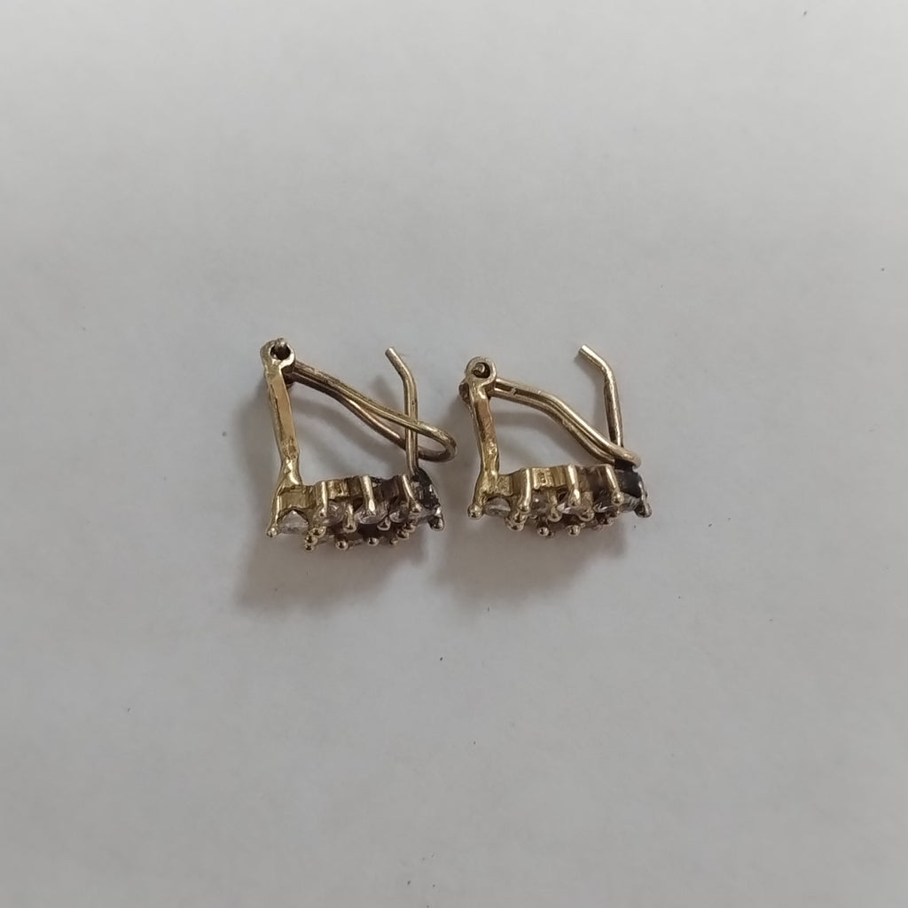 ARETES PAR ORO 14 K 2.6 GRMS (SEMINUEVO)