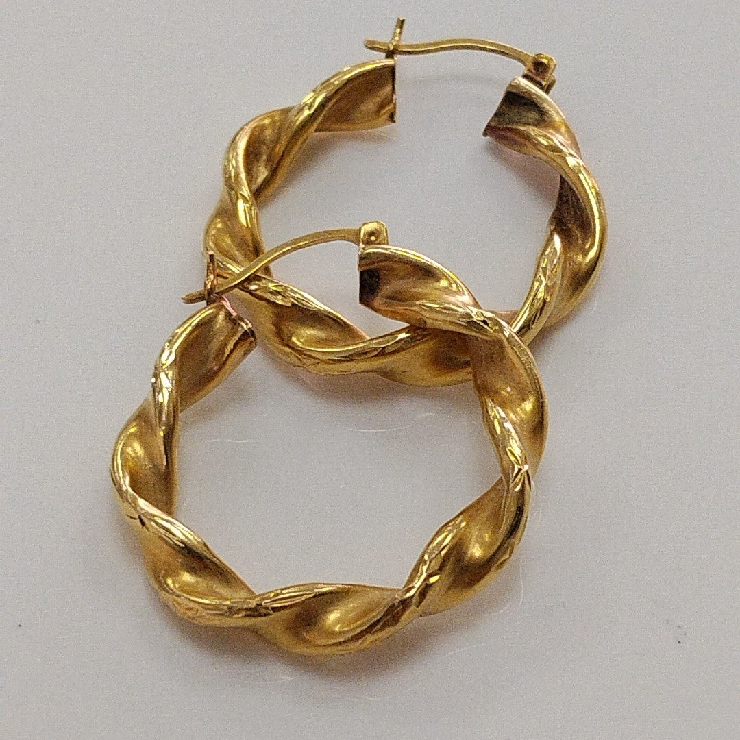 ARRACADAS PAR ORO 14 K 3.3 GRMS (SEMINUEVO)