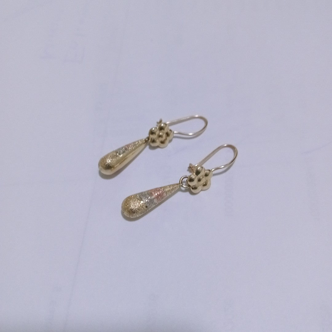 ARETES PAR ORO 10 K 1.6 GRMS (SEMINUEVO)