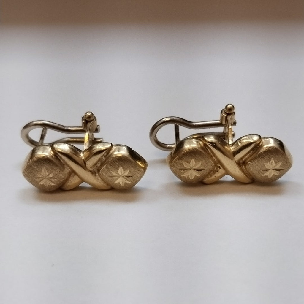 ARETES PAR ORO 14 K 4.4 GRMS (SEMINUEVO)