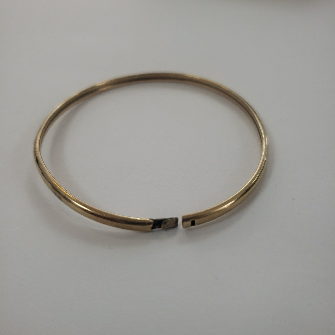 PULSERA RIGIDA ORO 10 K 3.5 GRMS (SEMINUEVO)