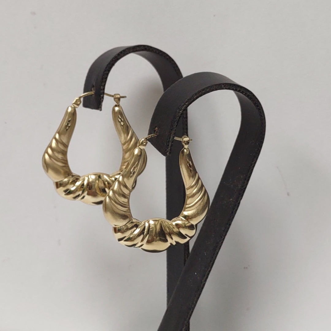 ARRACADAS PAR ORO 14 K 5.5 GRMS (SEMINUEVO)