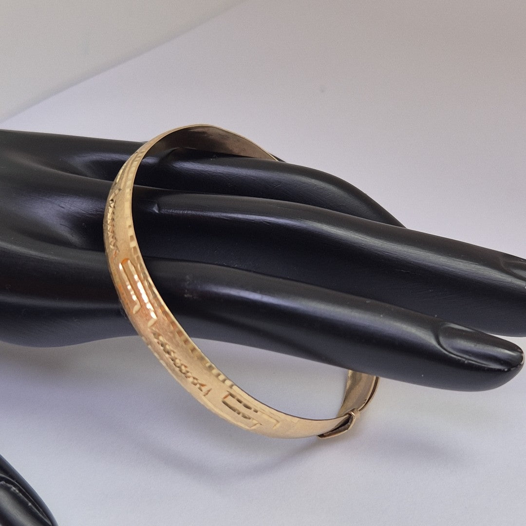 PULSERA RIGIDA ORO 10 K 9.1 GRMS (SEMINUEVO)