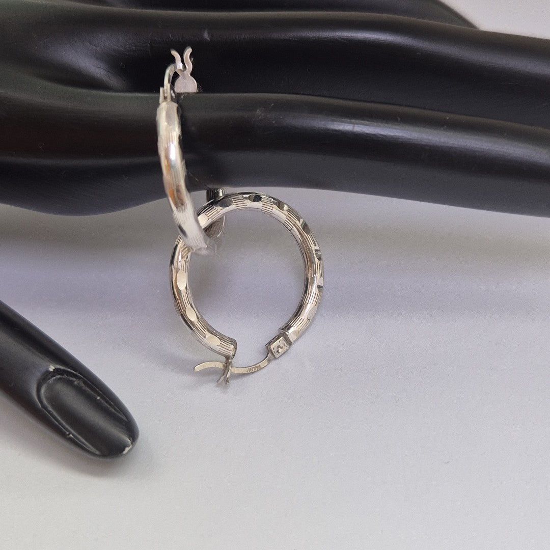 ARRACADAS PAR ORO BLANCO 14 K 2,80 GRMS (SEMINUEVO)