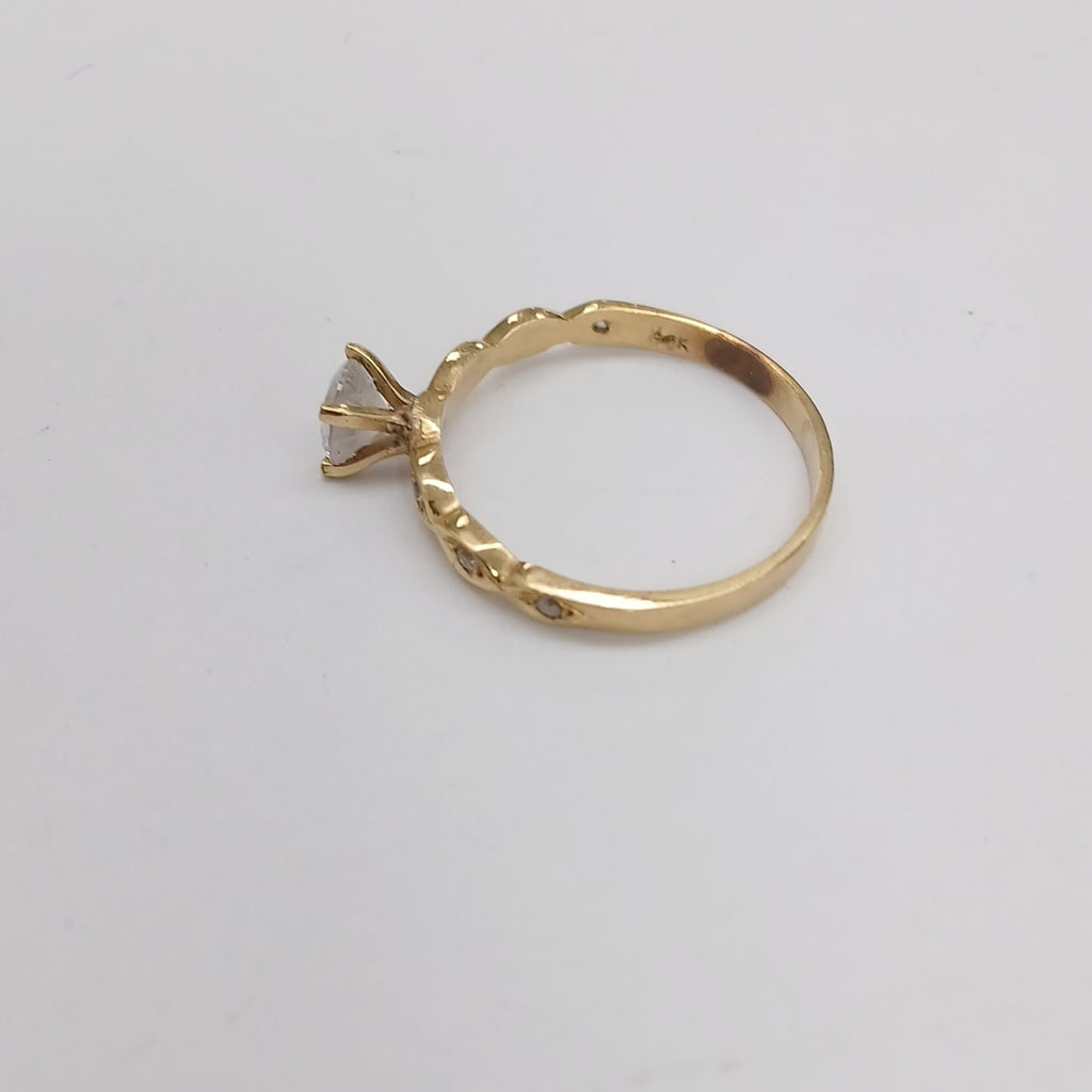 SOLITARIO ORO 14 K 2.4 GRMS (SEMINUEVO)