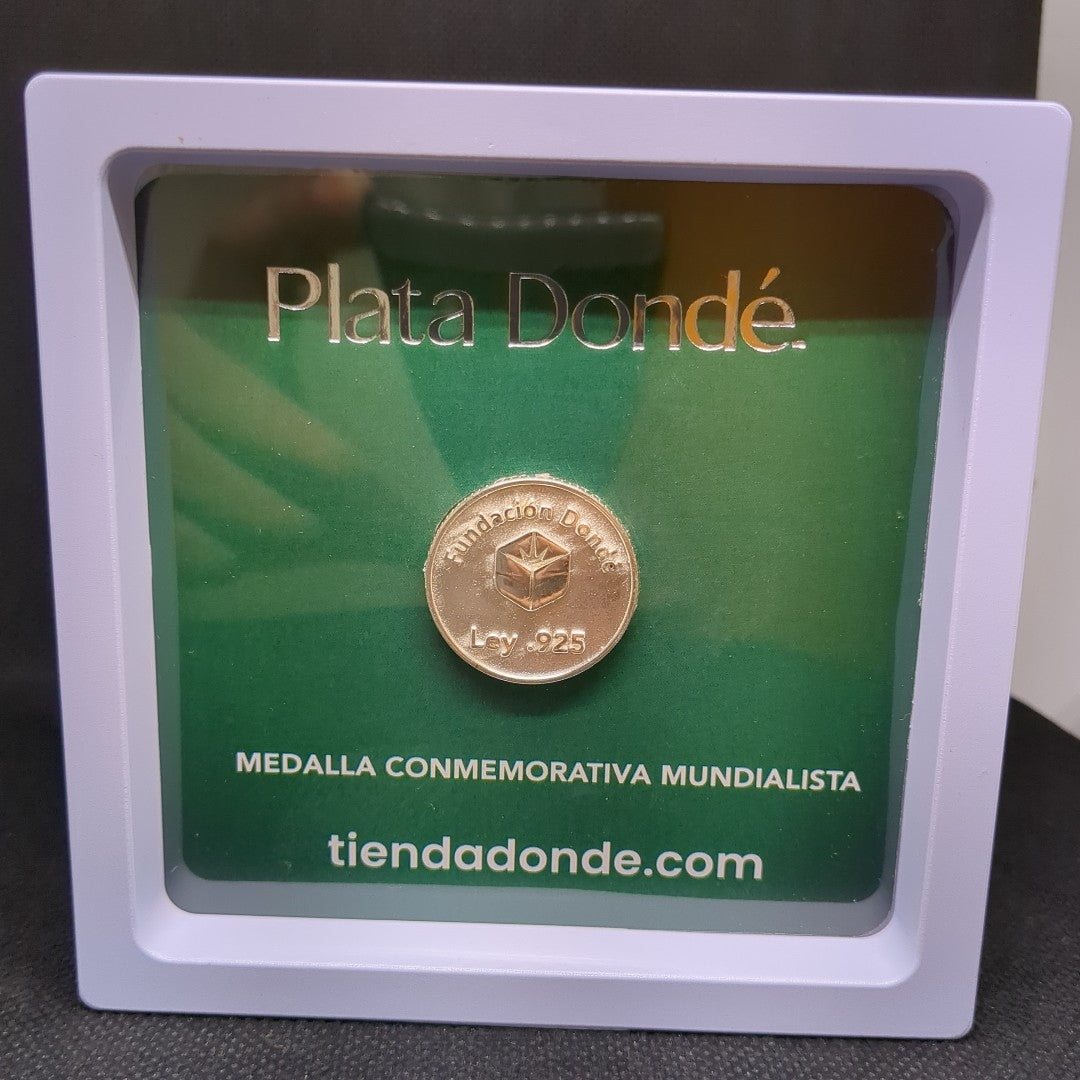 MEDALLA CONMEMORATIVA FRD FÚTBOL MOTIVO COLIBRI PLATA .925 8 GR (NUEVO)