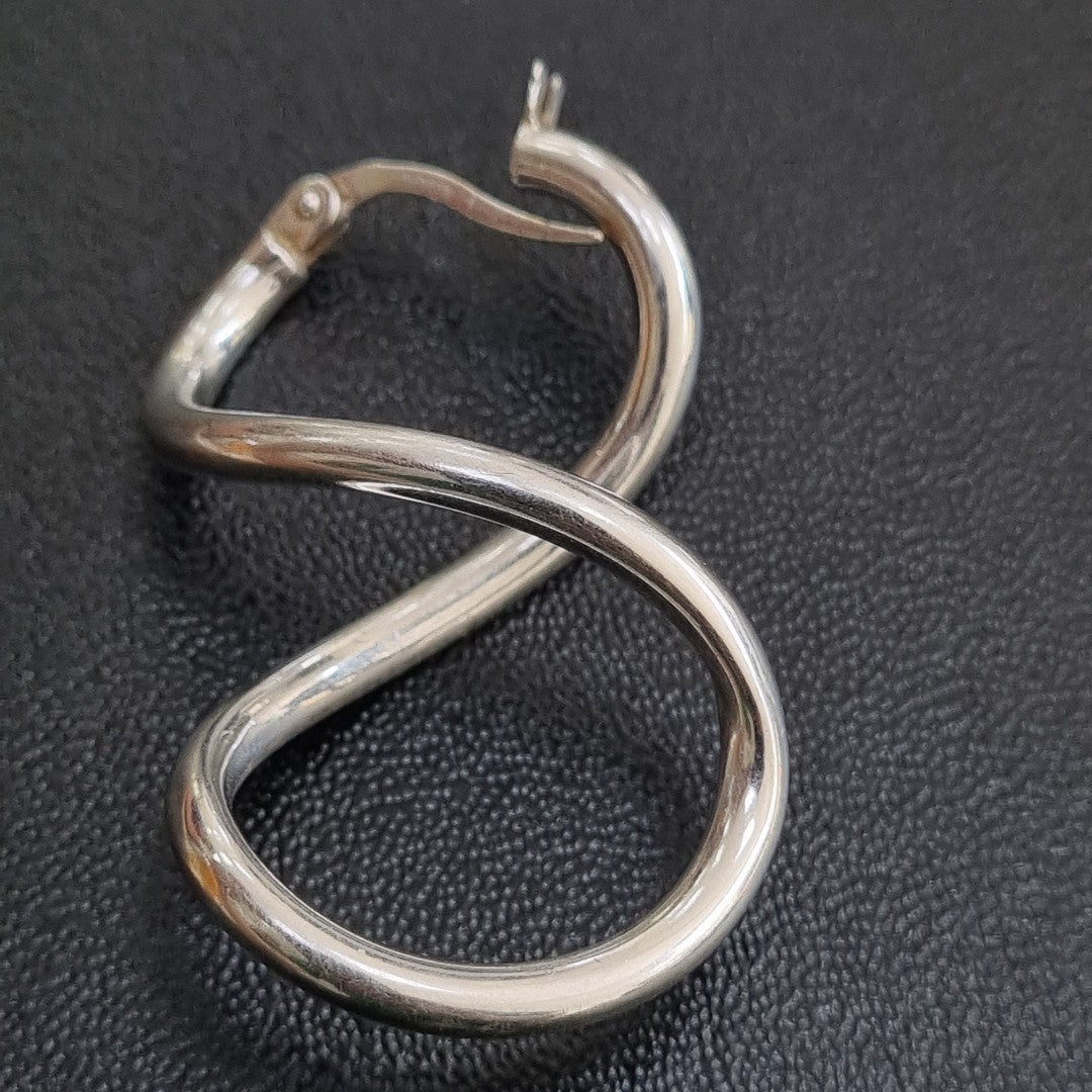 ARRACADAS PAR ORO BLANCO 14 K 2.5 GRMS (SEMINUEVO)