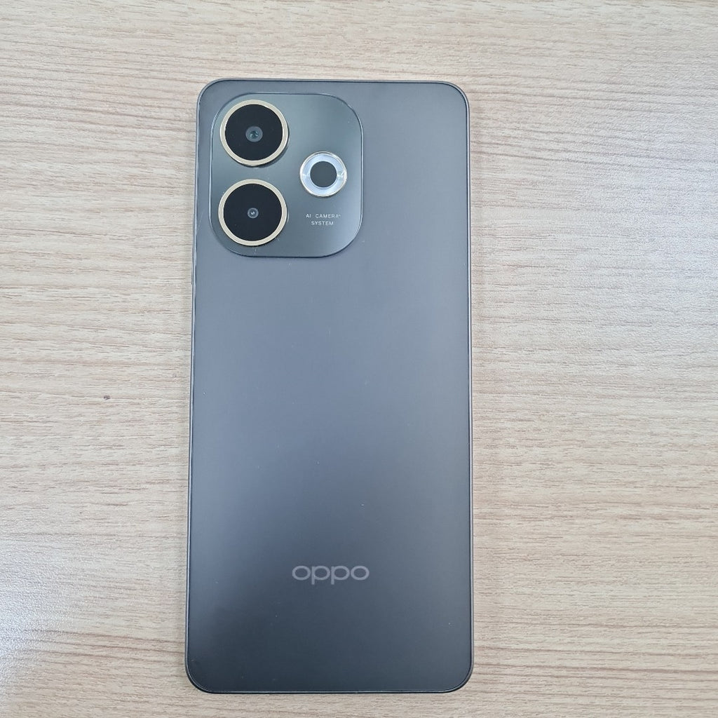 CELULAR OPPO A5 PRO 5G CPH2695 (2025) 256 GB 8 GB RAM (SEMINUEVO)