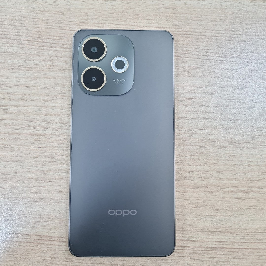 CELULAR OPPO A5 PRO 5G CPH2695 (2025) 256 GB 8 GB RAM (SEMINUEVO)