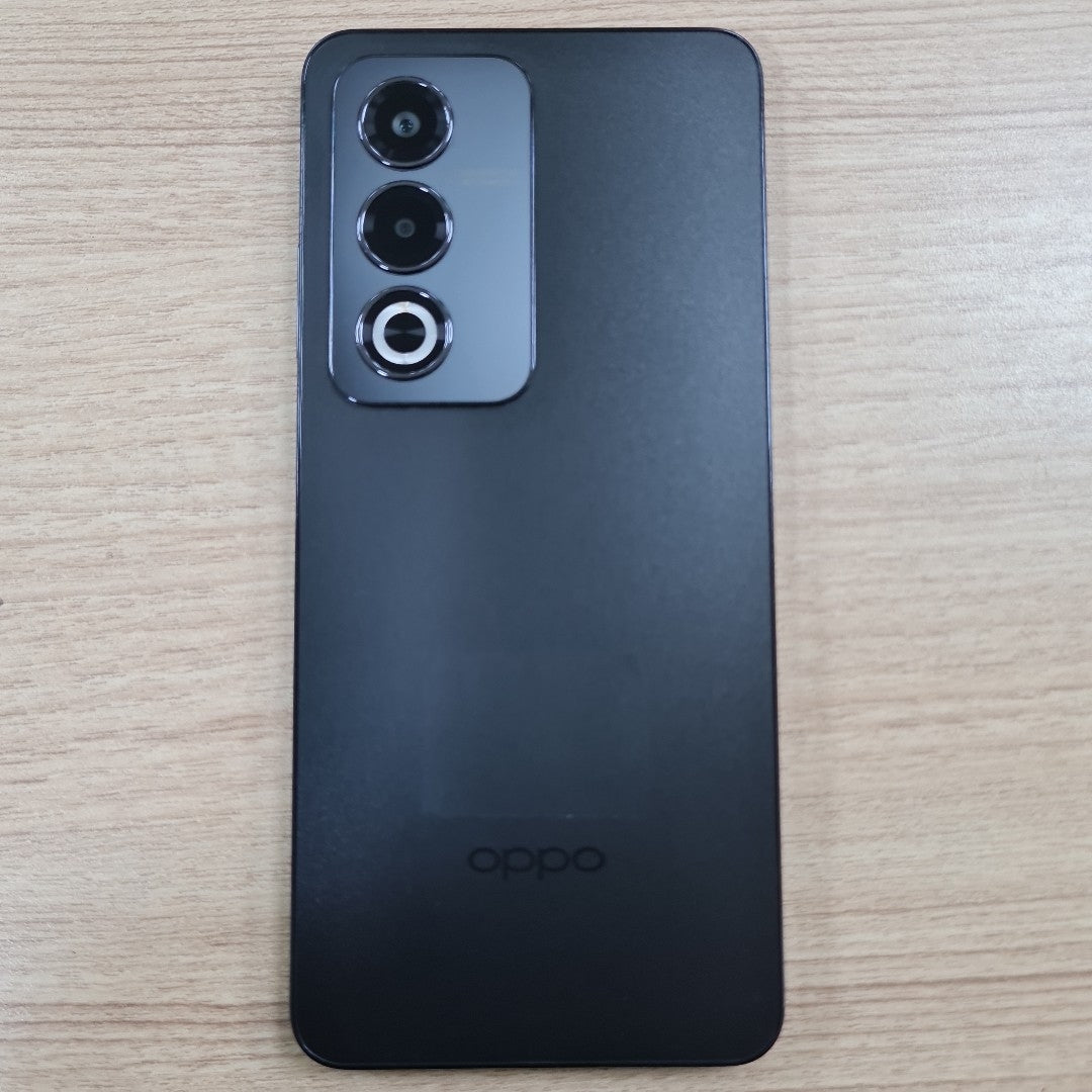 CELULAR OPPO A80 5G CPH2639 (2024) 256 GB 8 GB RAM (SEMINUEVO)