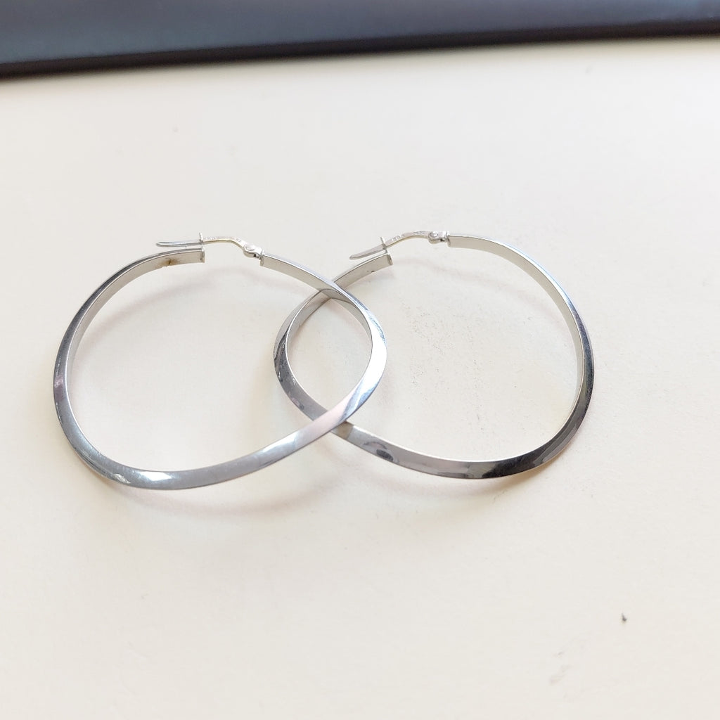 ARRACADAS PAR ORO BLANCO 14 K 4,80 GRMS (SEMINUEVO)