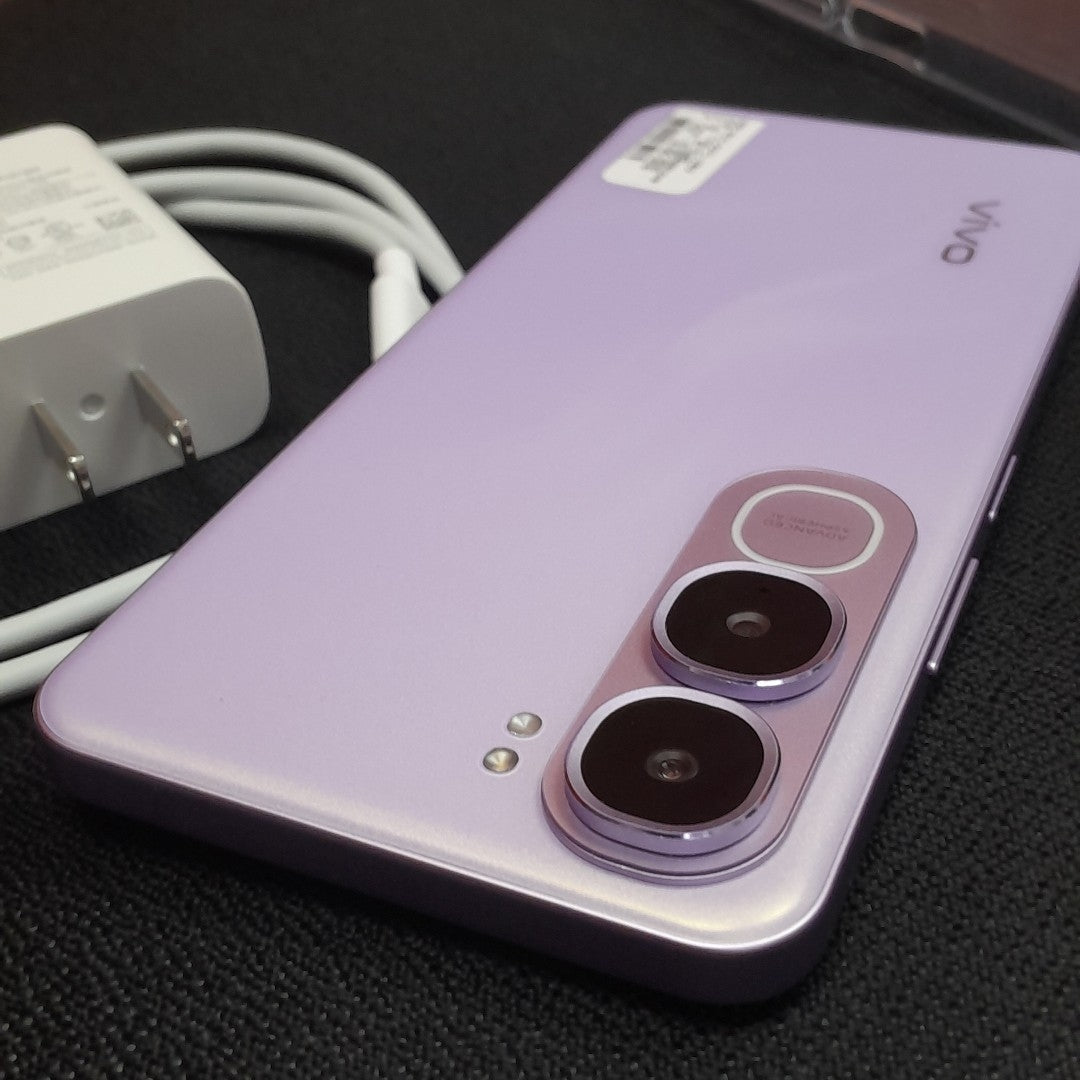 CELULAR VIVO Y21D V2520 (2025) 256 GB 6 GB RAM (SEMINUEVO)