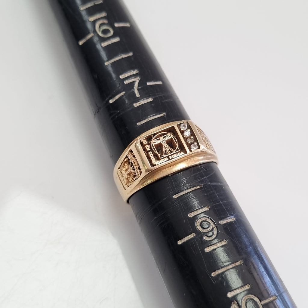 ANILLO DE GRADUACIÓN ORO 14 K 6.8 GRMS (SEMINUEVO)