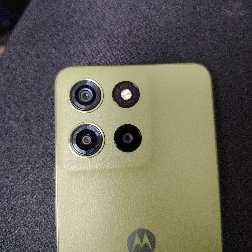 CELULAR MOTOROLA MOTO G15 XT2521-2 (2025) 256 GB 4 GB RAM (SEMINUEVO)