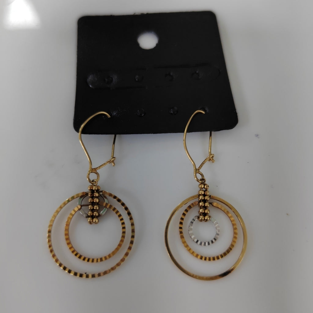 ARETES PAR ORO COMBINADO 14 K 2.1 GRMS (SEMINUEVO)