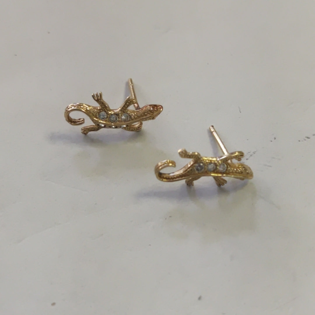 BROQUELES PAR ORO 14 K 1.5 GRMS (SEMINUEVO)