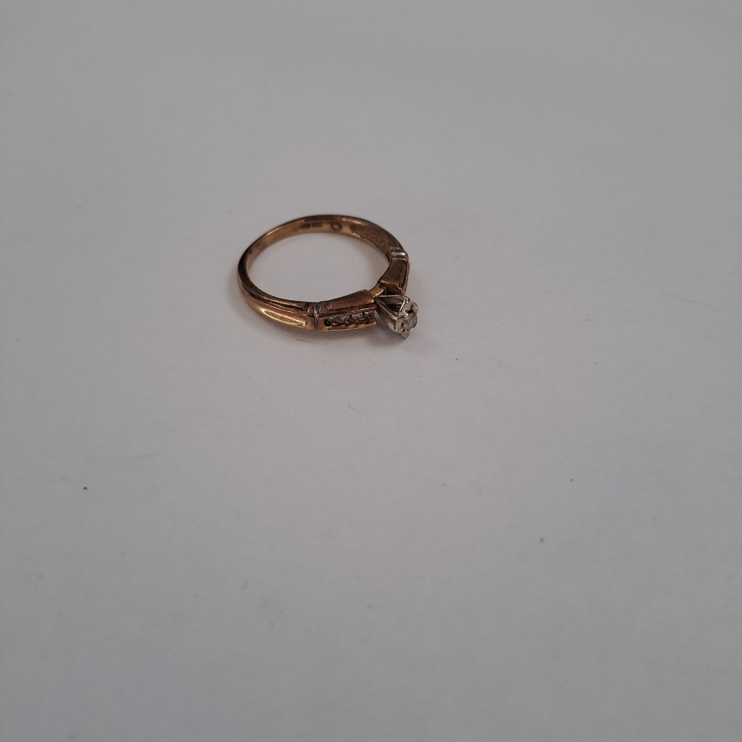 ANILLITO,SOLITARIO ORO 10 K 2,50 GRMS (SEMINUEVO)