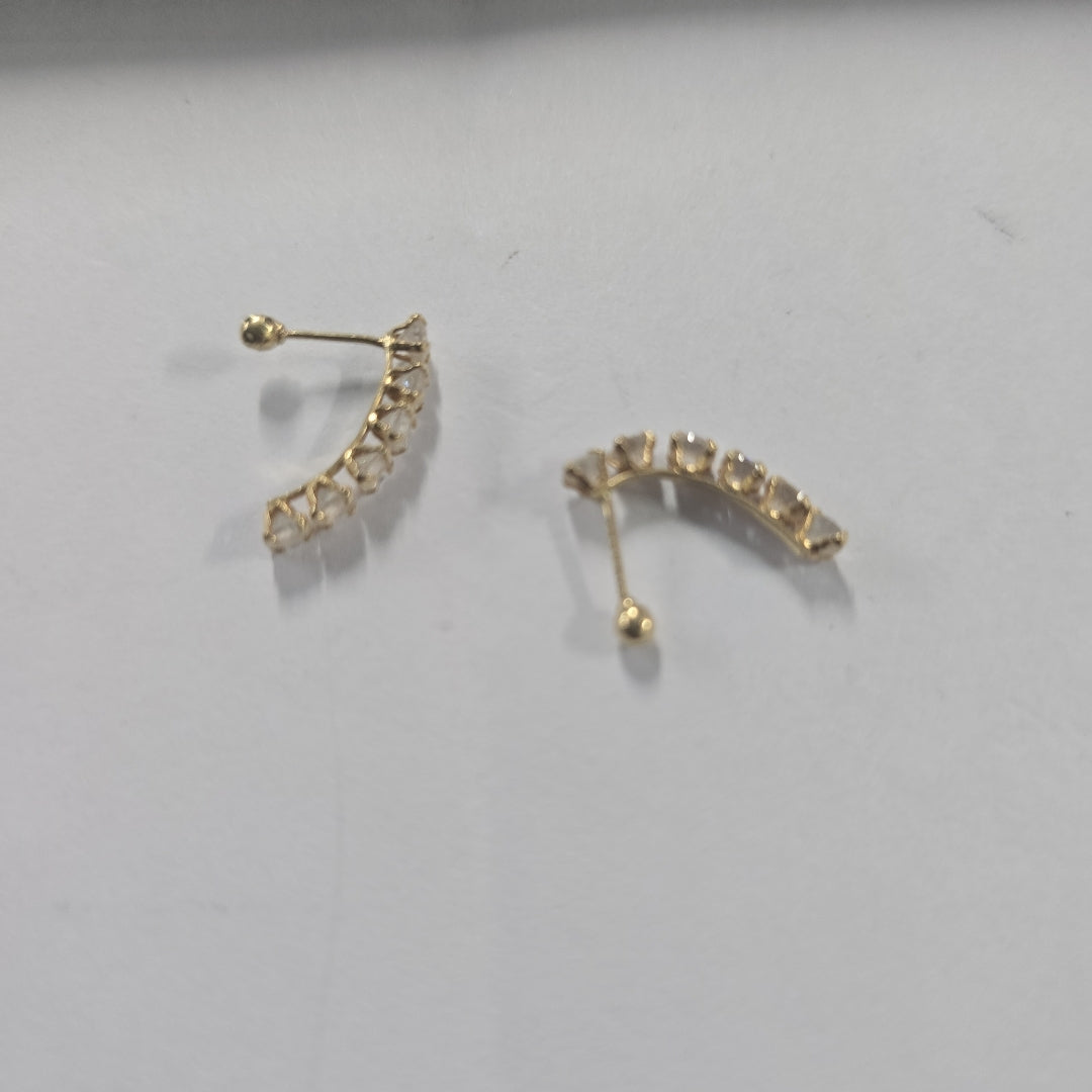ARETES PAR ORO 10 K 0.8 GRMS (SEMINUEVO)