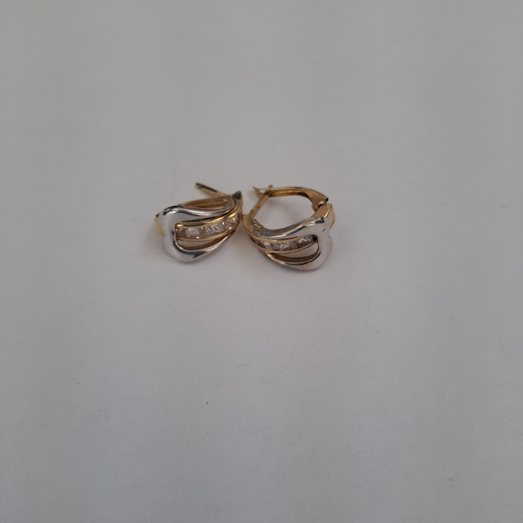 ARETES PAR ORO 14 K 2.2 GRMS (SEMINUEVO)