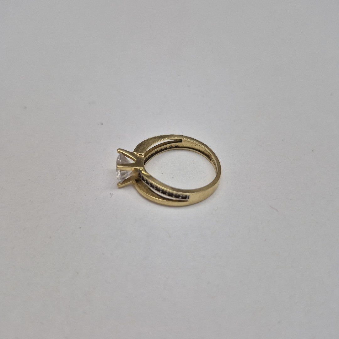SOLITARIO ORO 10 K 2.5 GRMS (SEMINUEVO)