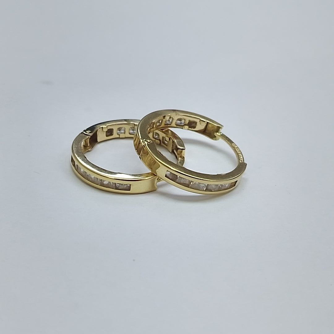 ARRACADAS PAR ORO 14 K 2.4 GRMS (SEMINUEVO)
