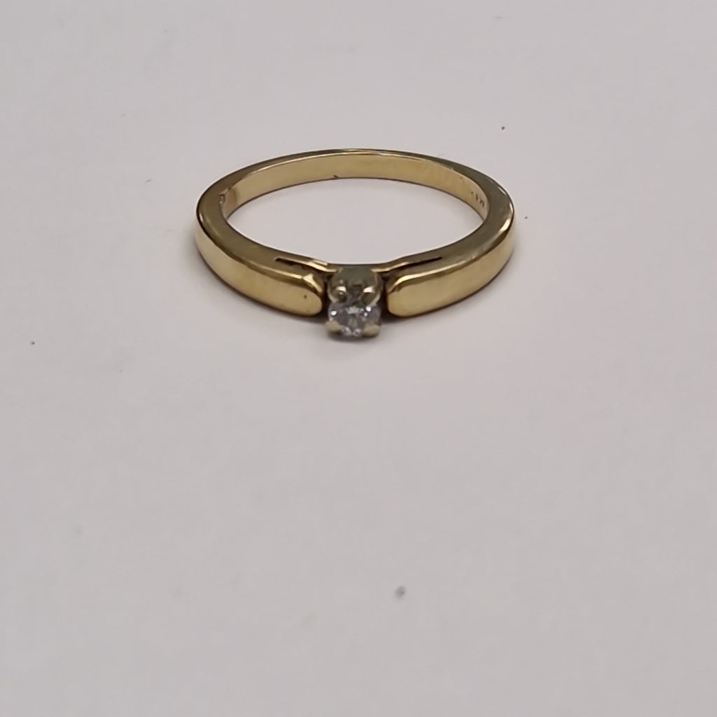 SOLITARIO ORO 14 K 2.9 GRMS (SEMINUEVO)